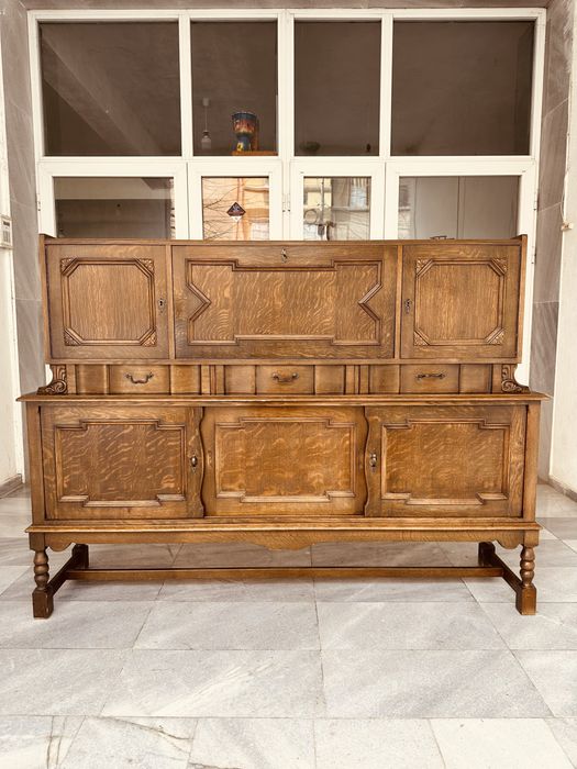 Масивен датски бюфет – необарок/неоренесанс, масивен дъб