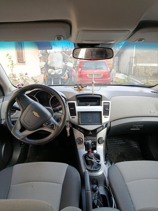 Vând Chevrolet  1600