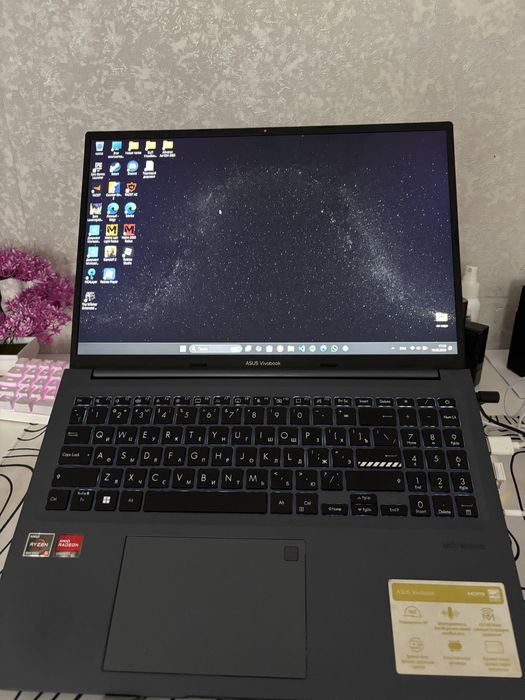 Ноутбук дешевый , срочно продам