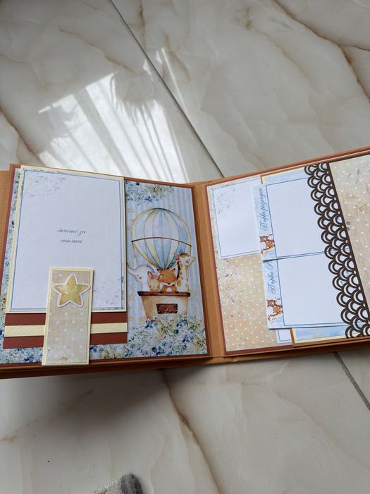 Бебешки албум дневник(с името Александър на корицата)