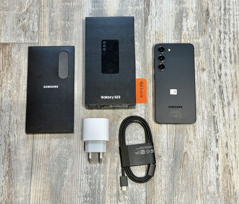 Samsung Galaxy S23 5G 128 GB 8 GB Ram Dual Sim Отличен Black