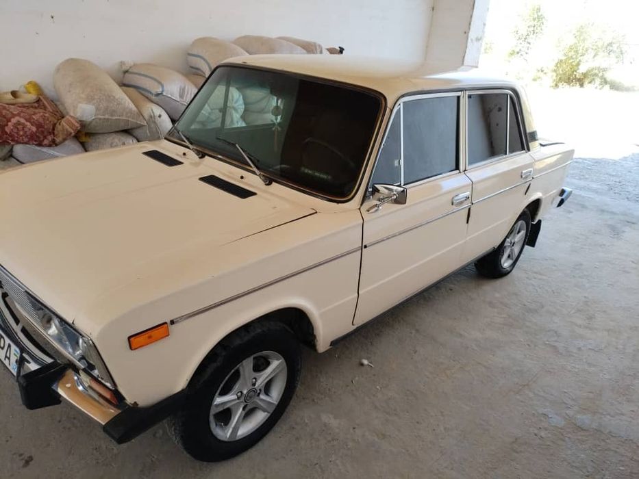 Lada jiguli 06 sotiladi