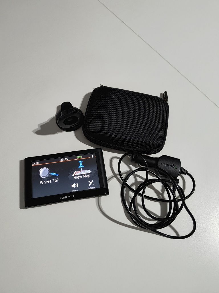 Navigator Garmin nuvi 54LM