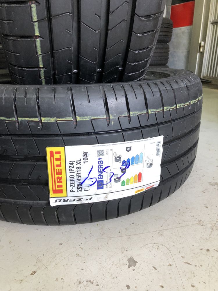 255/45/18 Pirelli P-Zero XL/PZ4/(I) 2бр Дот 2021