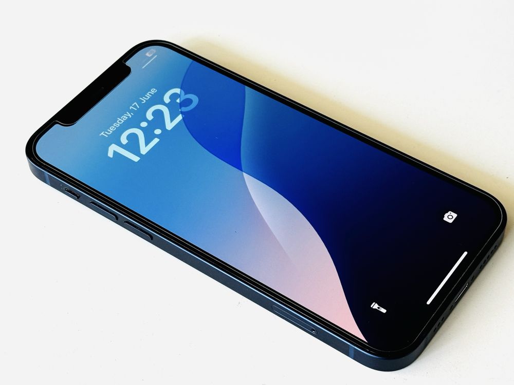 Iphone 12 64GB Blue Като нов! Гаранция 6 месеца