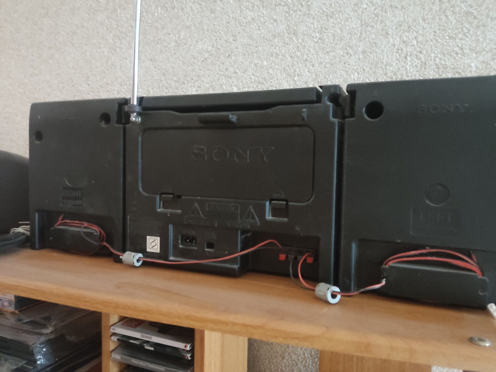 Магнитофон Sony CFS - 10555