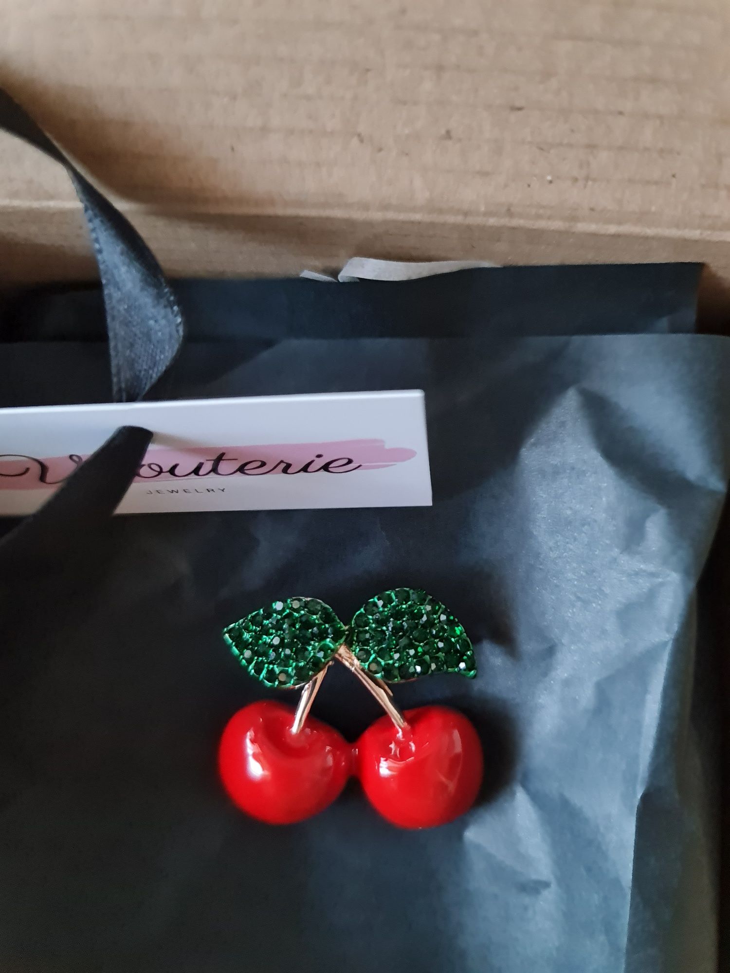 Стилна брошка Черешки - CHERRY Brooch