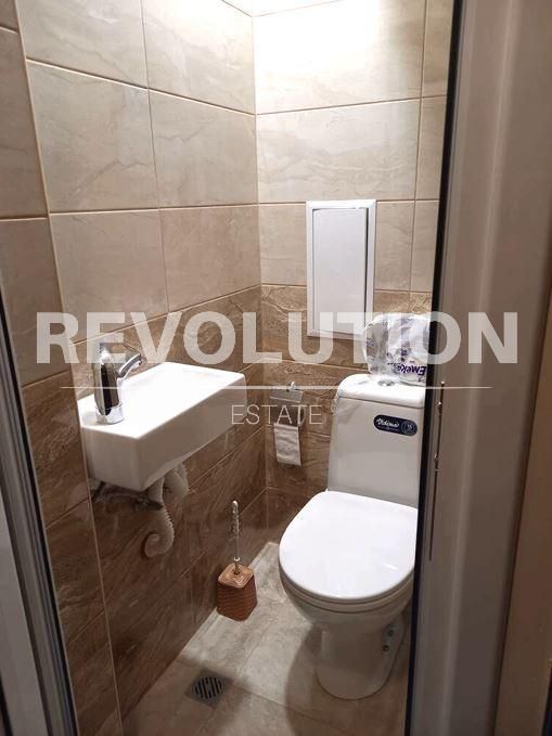 Дава се под наем Двустаен апартамент в Варна, Младост 2 - 62 кв.м за 450 € - Снимка #3