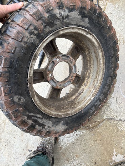 Vand  4 jante cu tot cu cauciucuri