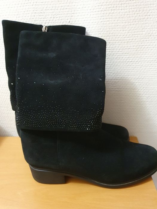 Женские сапоги зимние Cavaletto разм.39