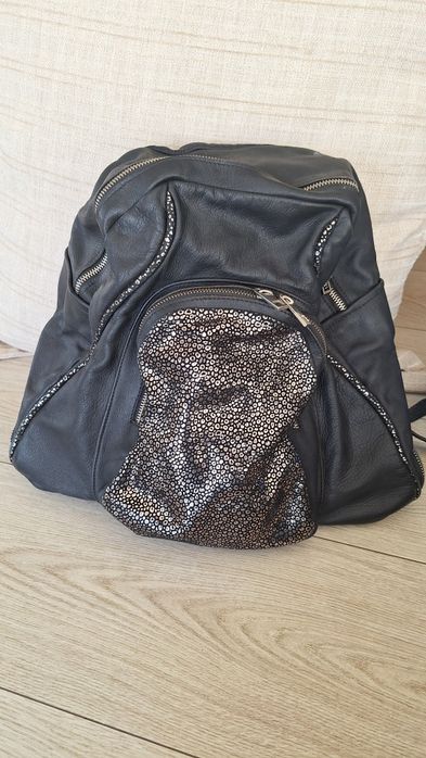 Чанта и раница естествена кожа