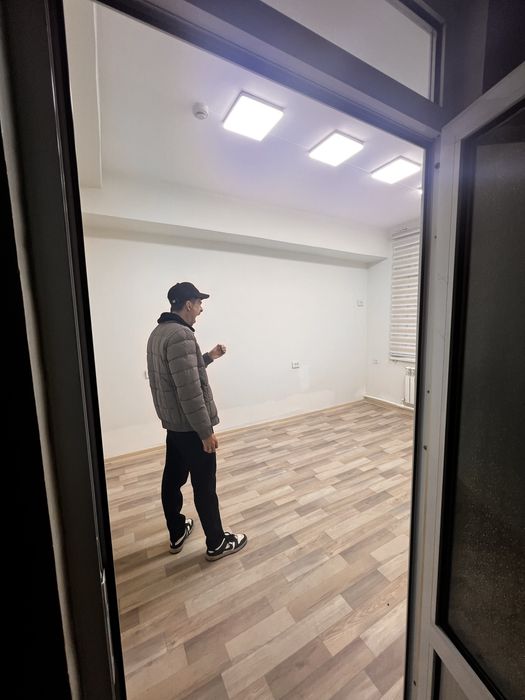 Bodomzor metroda joy ofislar