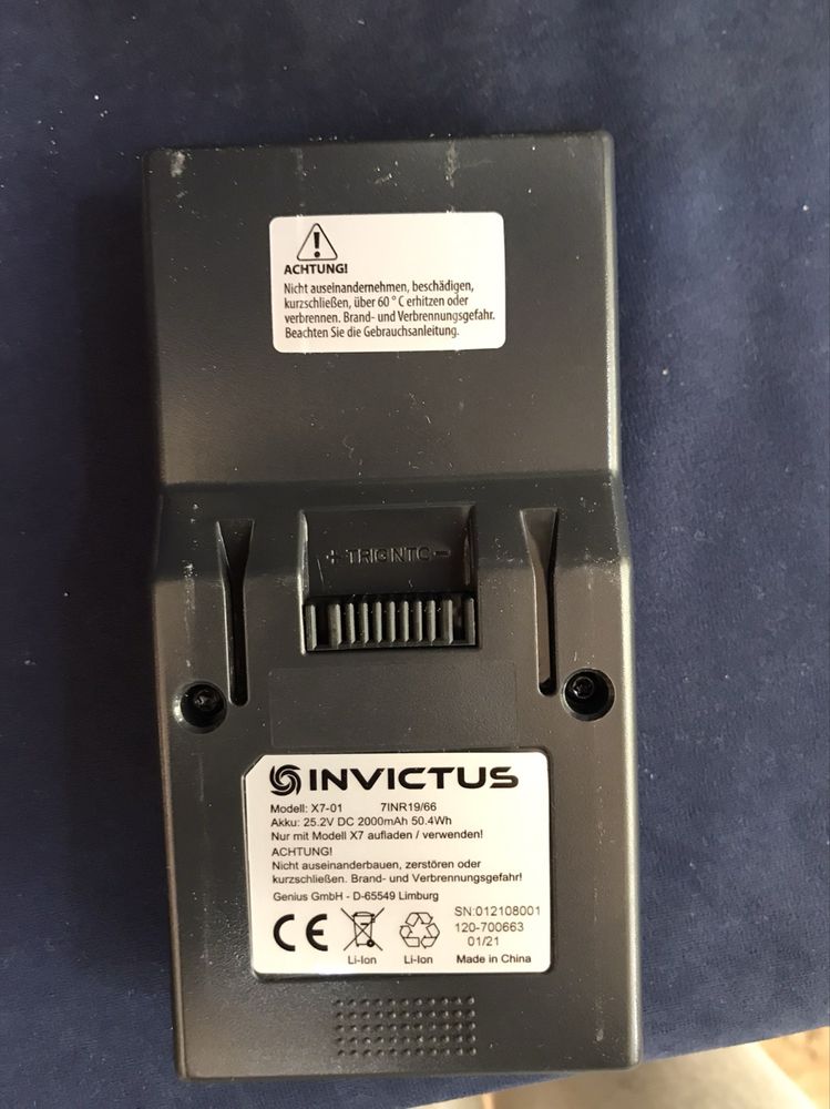 Безжична прахосмукачка Genius Invictus X7