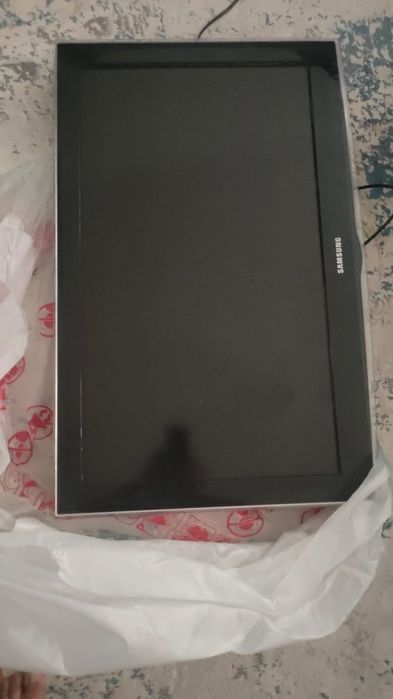 телевизор Самсунг 30000тенге