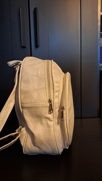 Rucsac din imitație de piele – stare bună