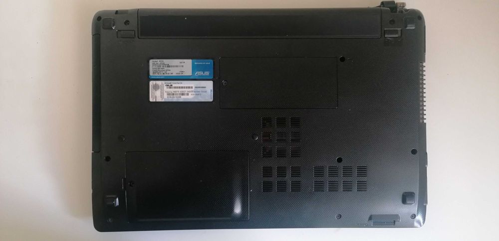 Лаптоп ASUS за части