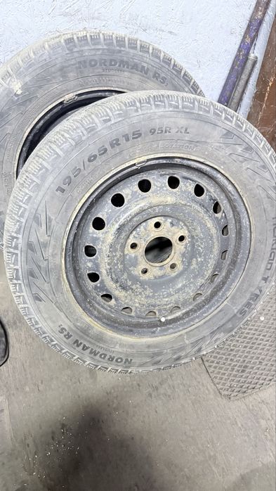 Продам колеса в сборе 195/65/15