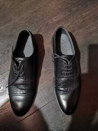 Мъжки обувки естествена кожа нови