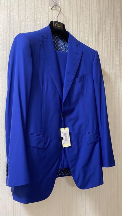 Мужской итальянский костюм