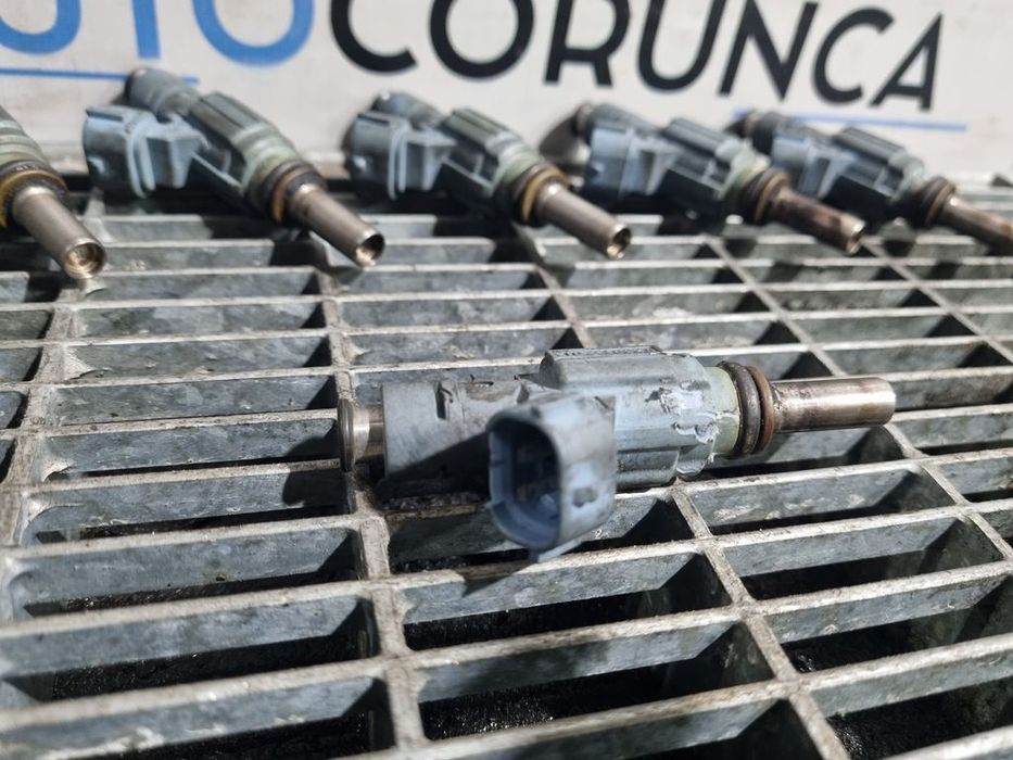 Injector Porsche Cayenne 3.2 Benzina 2002 - 2006 250CP M02.2Y (1131) Benzina 022906031J