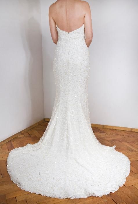 Сватбена рокля Ian Stuart