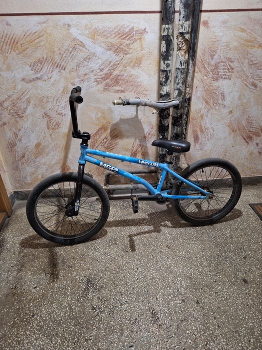 Vând bmx jmp in stare bună.