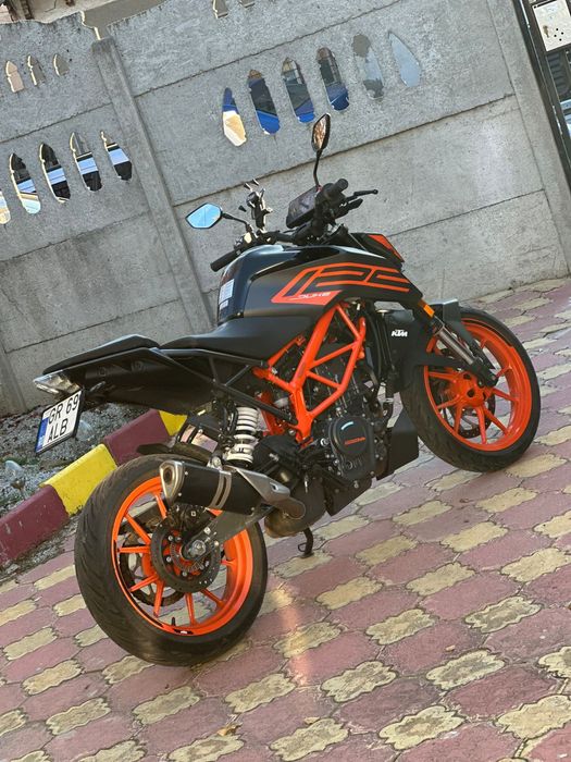 Ktm duke 125 cm3 2024