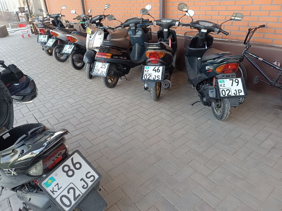 Мопеды  на номерах,  с Японии Хонда Ямаха Сузуки