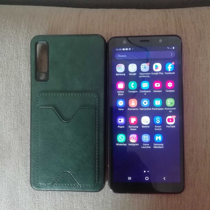 Продам б/у телефон самсун А 7!