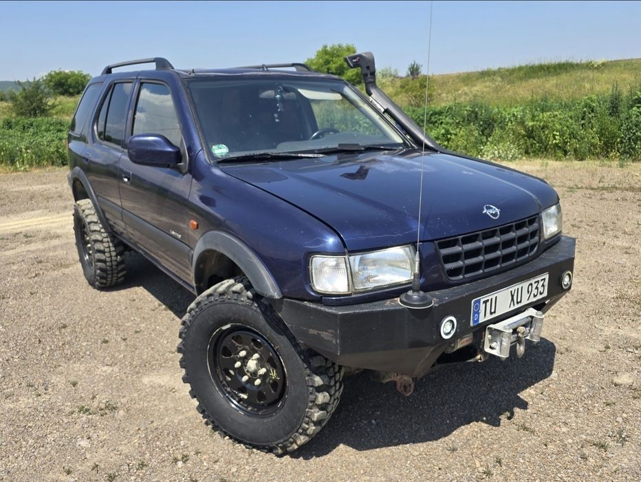 Opel frontera B motor 3.2 v6 205 cp pregătit off-road