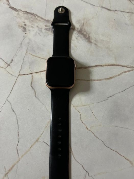 Часы Apple whatch 6