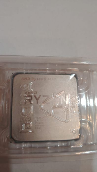 Процессор AMD Ryzen 5 2600