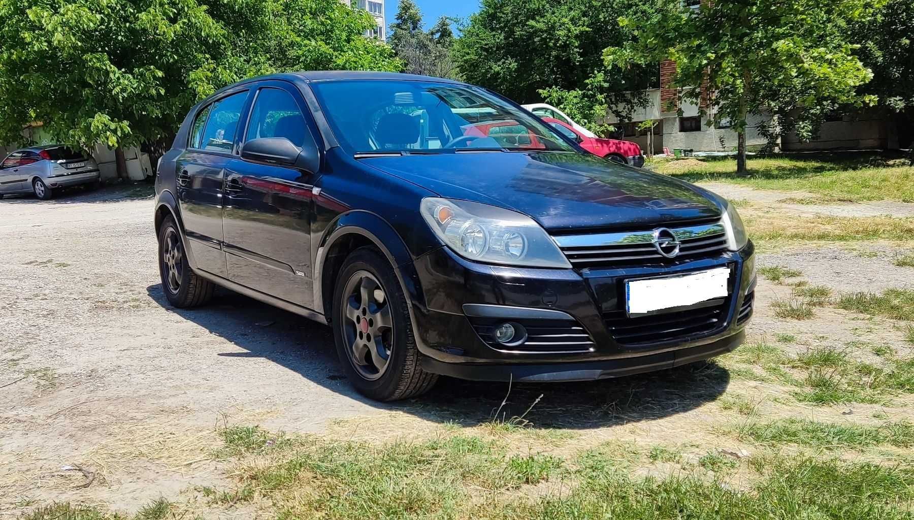 Продавам Опел ASTRA H