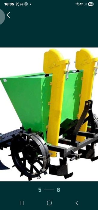 Mașină de plantat semănat cartofi cu două rânduri pentru tractor trans