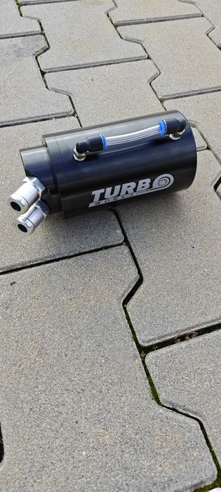 Catch can маслен резервоар