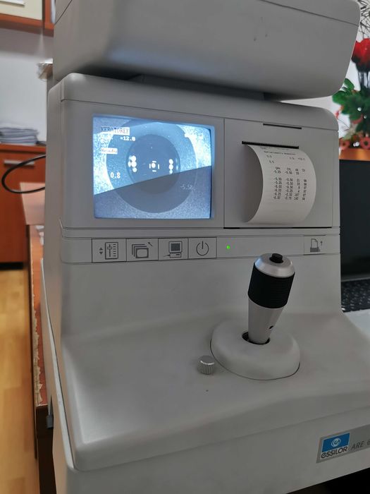 Dioptron_Autorefractometru Essilor
