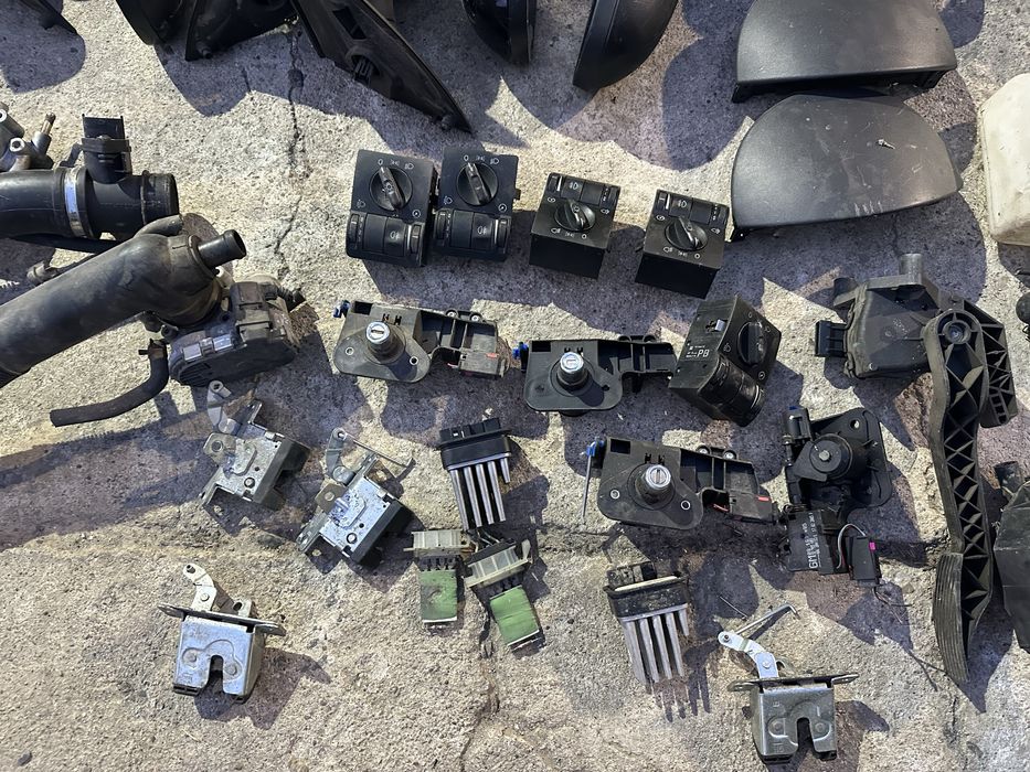 Opel corsa С налични доста части