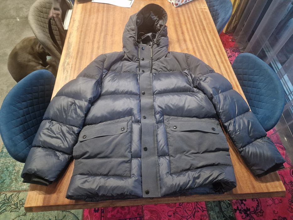 Тъмно синьо пухено яке BOSS