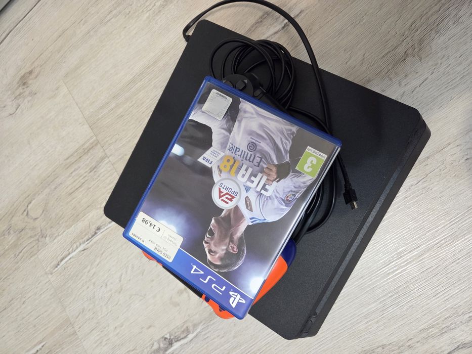 Playstation 4 Slim [500GB]+2 джойстика