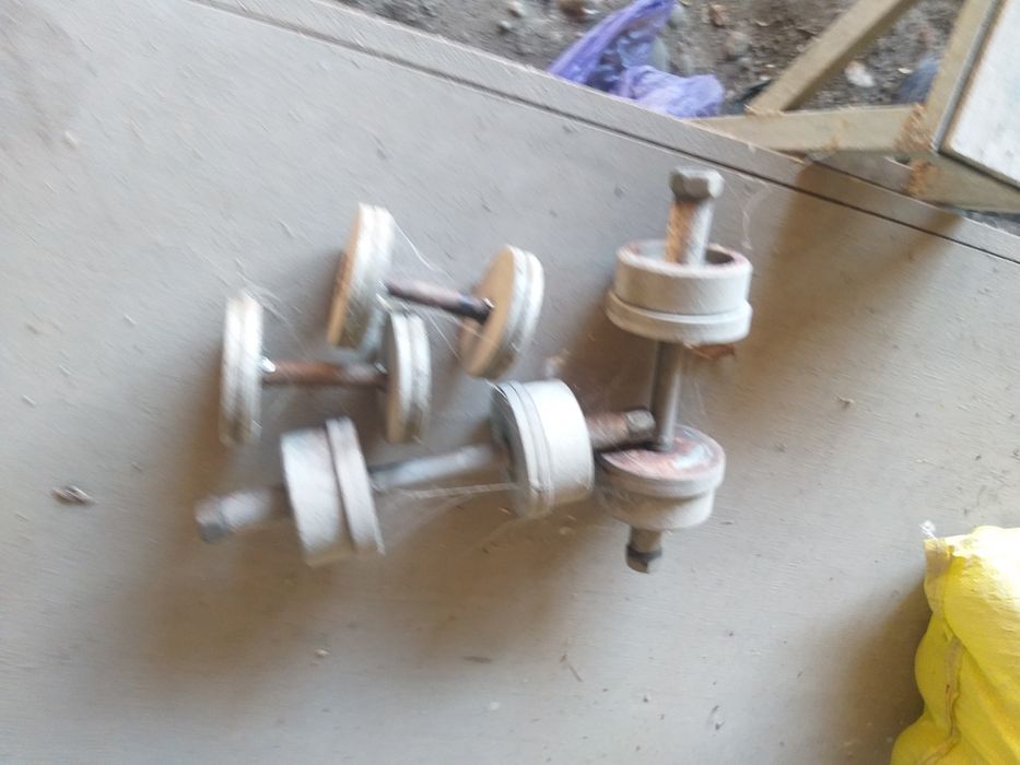 Gantil sotiladi Russia har biri 15 kg dan 2 ta maydacha ham qushiladi