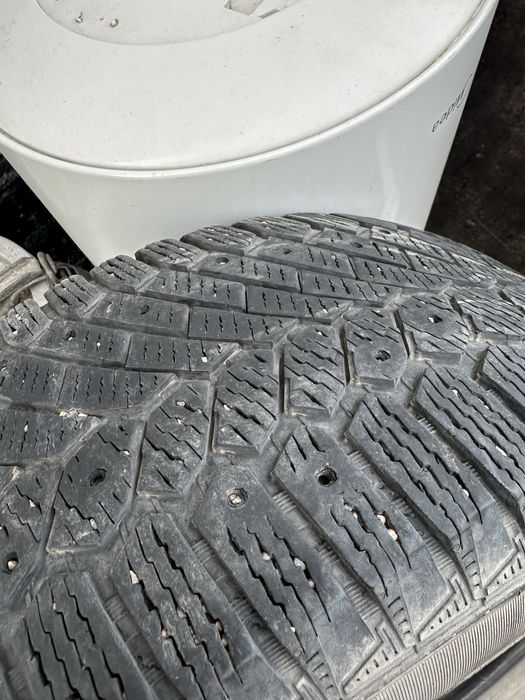 Шины  Continental 265/60/18
