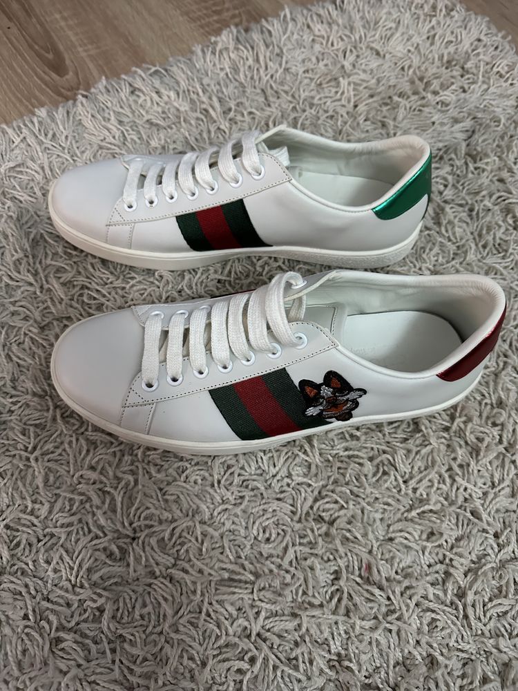 Gucci încălțăminte sport