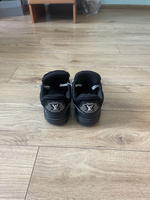 Louis vuitton trainers 42 номер