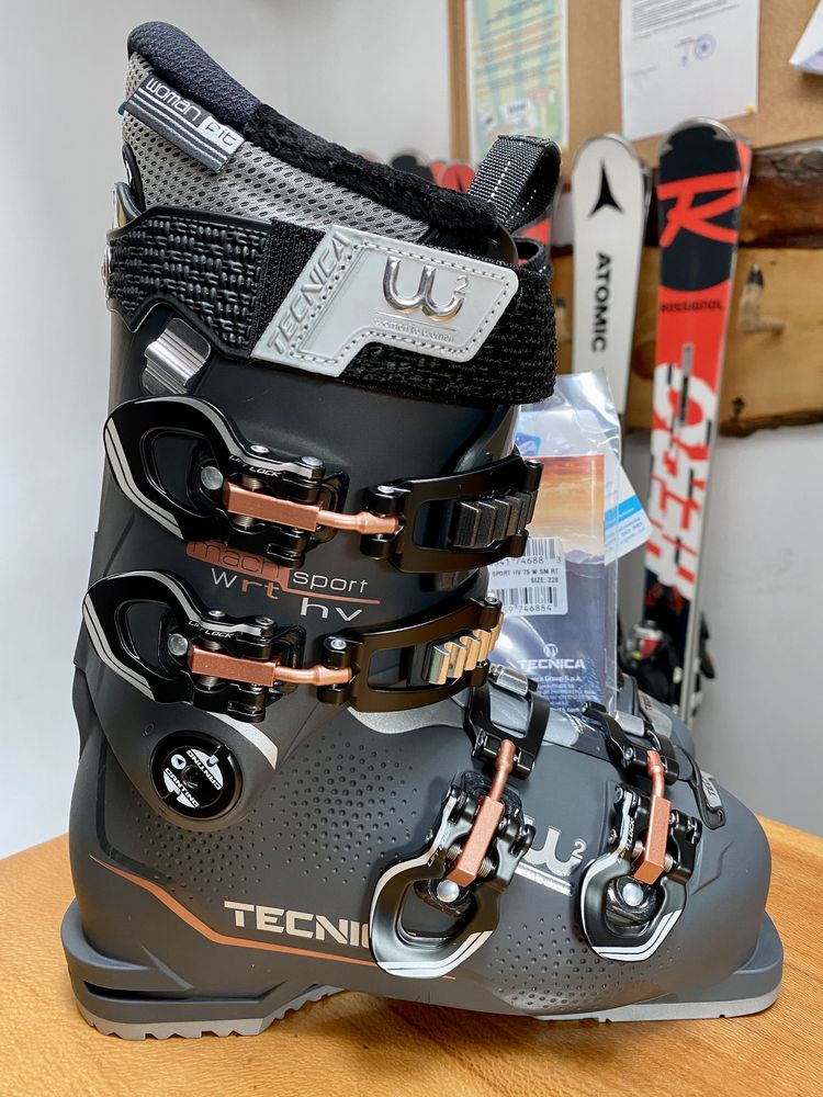 clăpari de ski/schi/schiuri Tecnica Mach Sport,flex 75,nr.34,NOU