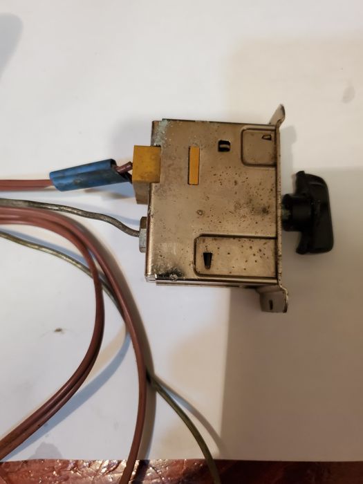 Termostat original frigider Fram 1967 marca Danfoss
