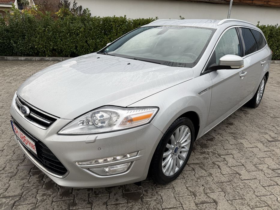 Ford Mondeo 2.0tdci-140cp 2014 automat/webasto/xenon/keyless/navi/17‘