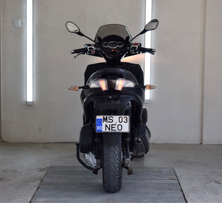 Piaggio Mp3 ~Se conduce cu categoria B~300cc