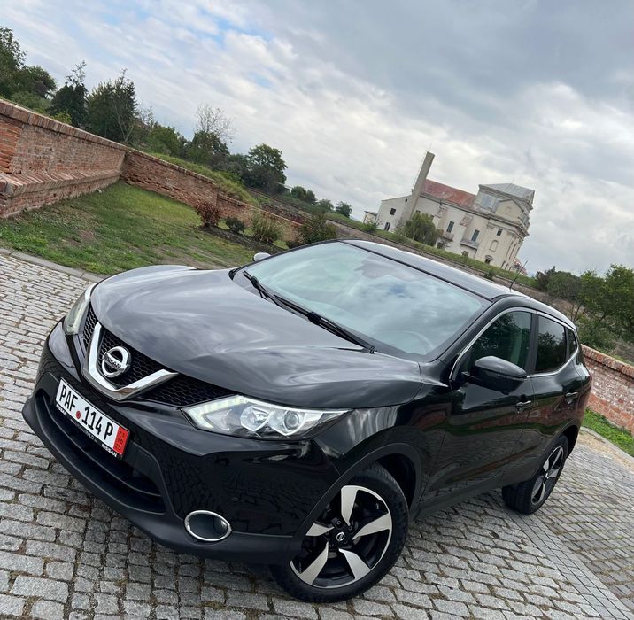 Nissan Qashqai BUSINESS,2017,,4x2,131CP,M6,E6,Navi,Camere360,FullLED,,CarteService