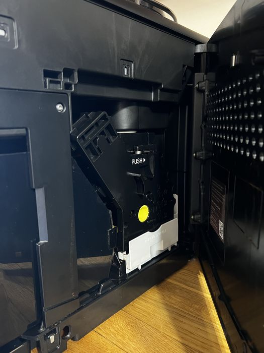 Espressor automat Saeco Xelsis SM7683/00