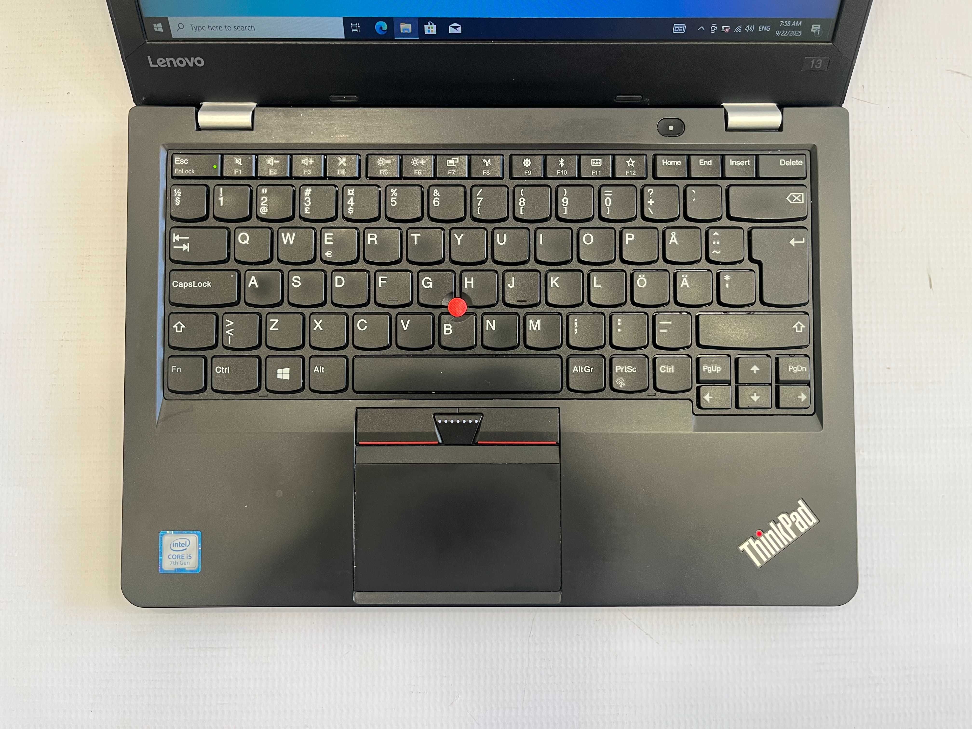 Лаптоп Lenovo ThinkPad 13, Intel Core i5 7200U, 8GB ram